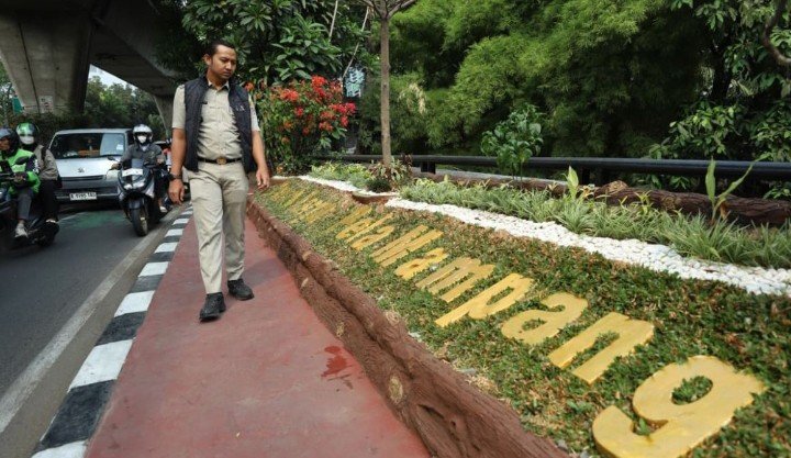 Percantik Tendean, Kelurahan Pela Mampang Sulap Lahan Kumuh Jadi Taman Asri 20 Meter Persegi